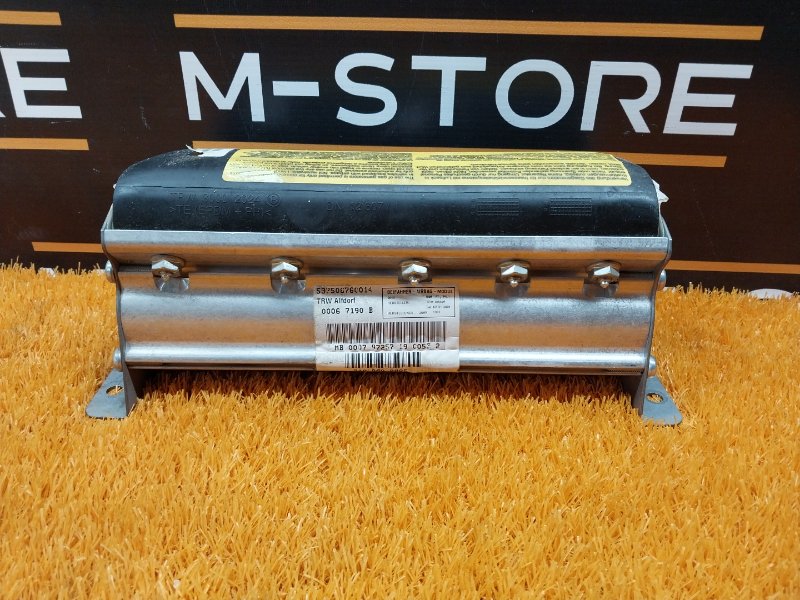 Подушка безопасности пассажирская, 630 рублей, Красноярск