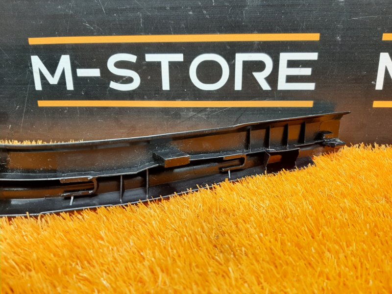 Накладка на порог салона, 270 рублей, Красноярск