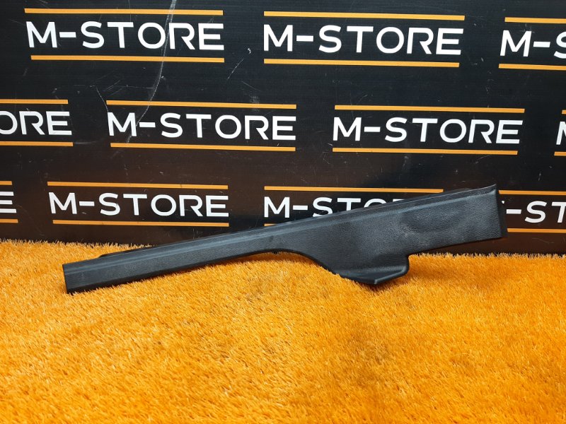 Накладка на порог салона, 270 рублей, Красноярск