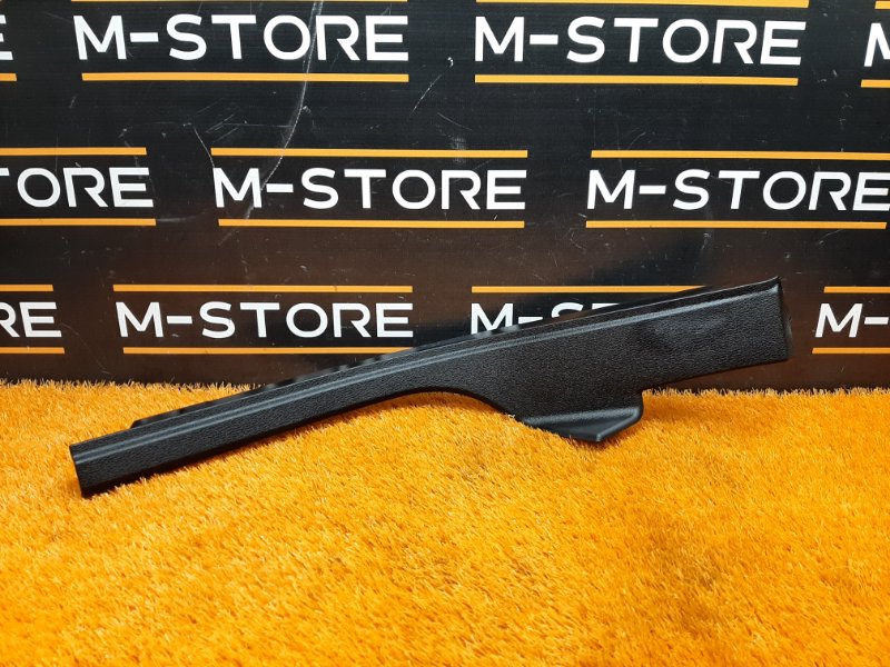 Накладка на порог салона, 270 рублей, Красноярск