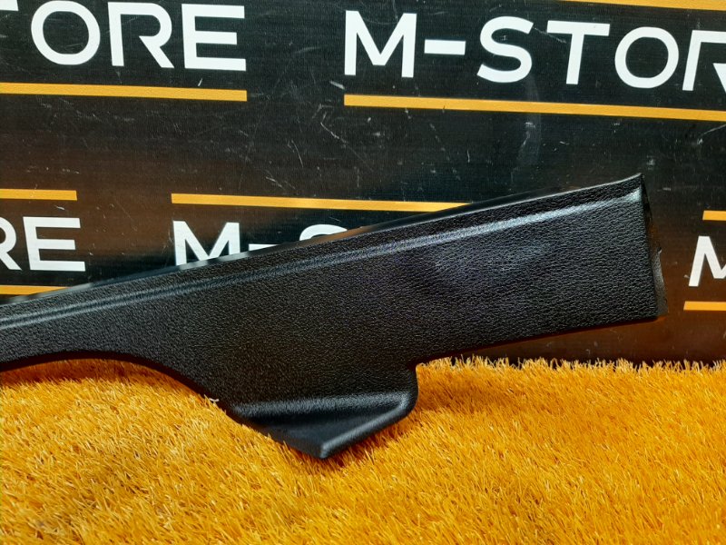 Накладка на порог салона, 270 рублей, Красноярск