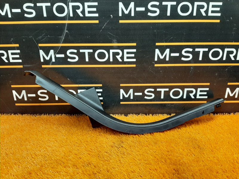 Накладка на порог салона, 270 рублей, Красноярск