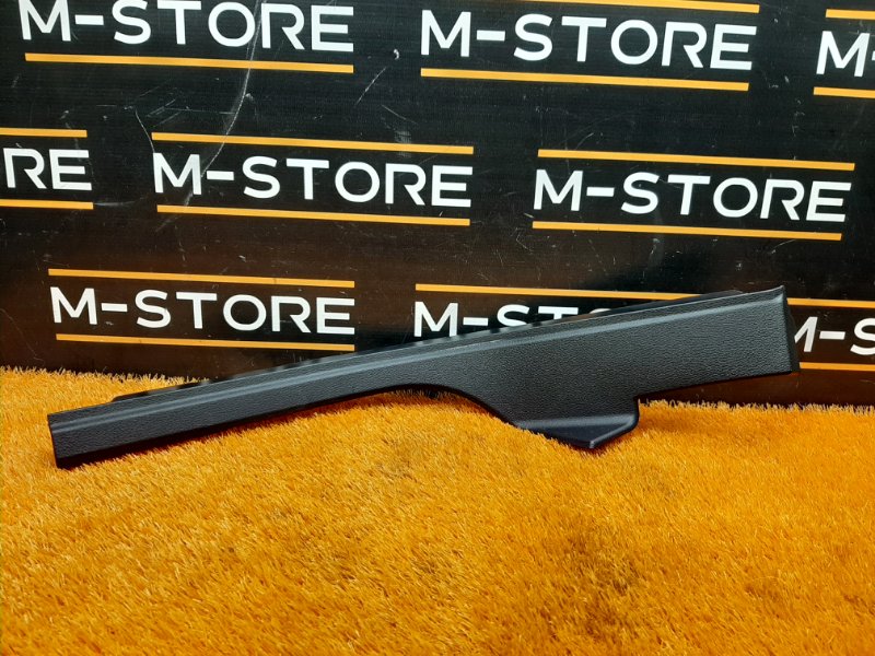 Накладка на порог салона, 270 рублей, Красноярск