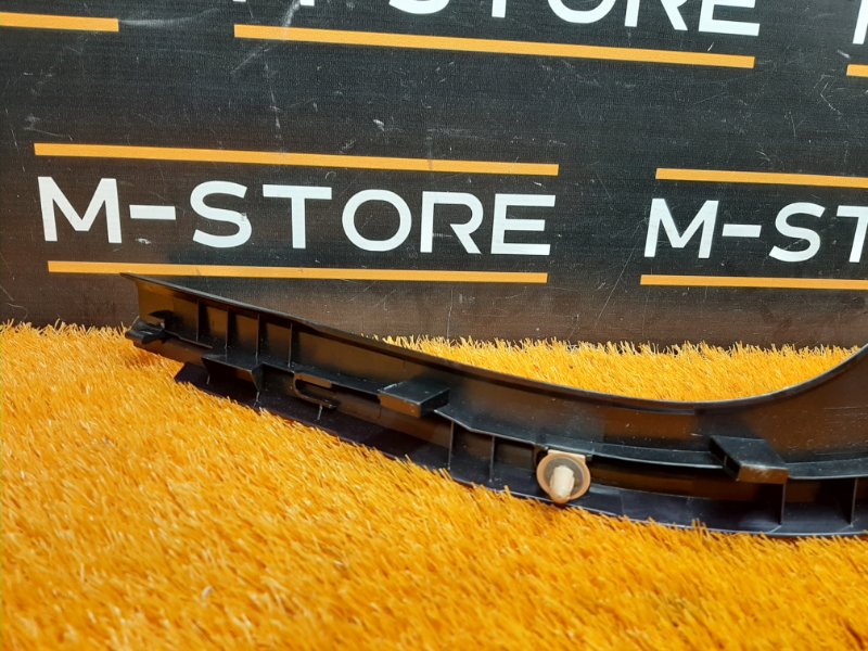 Накладка на порог салона, 270 рублей, Красноярск