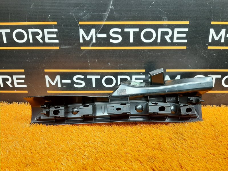 Накладка на порог салона, 670 рублей, Красноярск