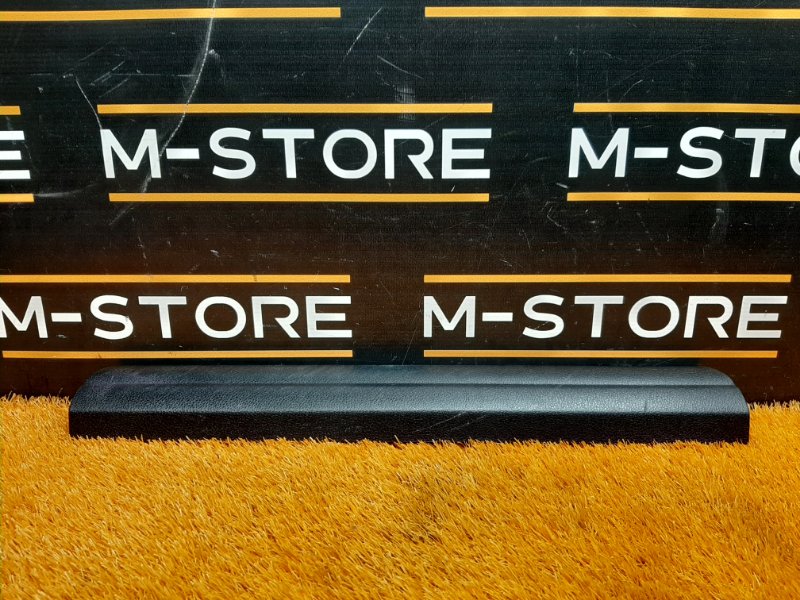 Накладка на порог салона, 210 рублей, Красноярск