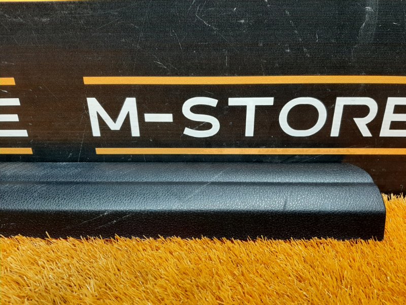 Накладка на порог салона, 210 рублей, Красноярск