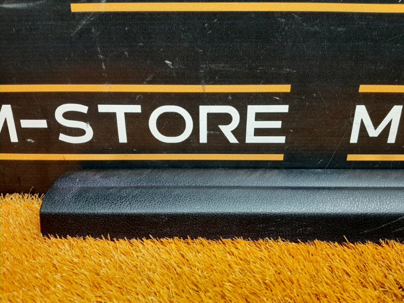 Накладка на порог салона, 210 рублей, Красноярск