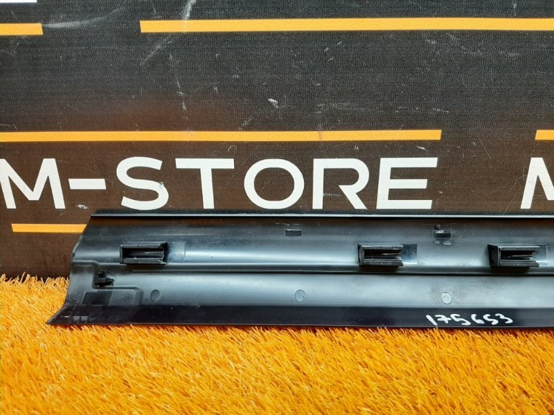 Накладка на порог салона, 210 рублей, Красноярск