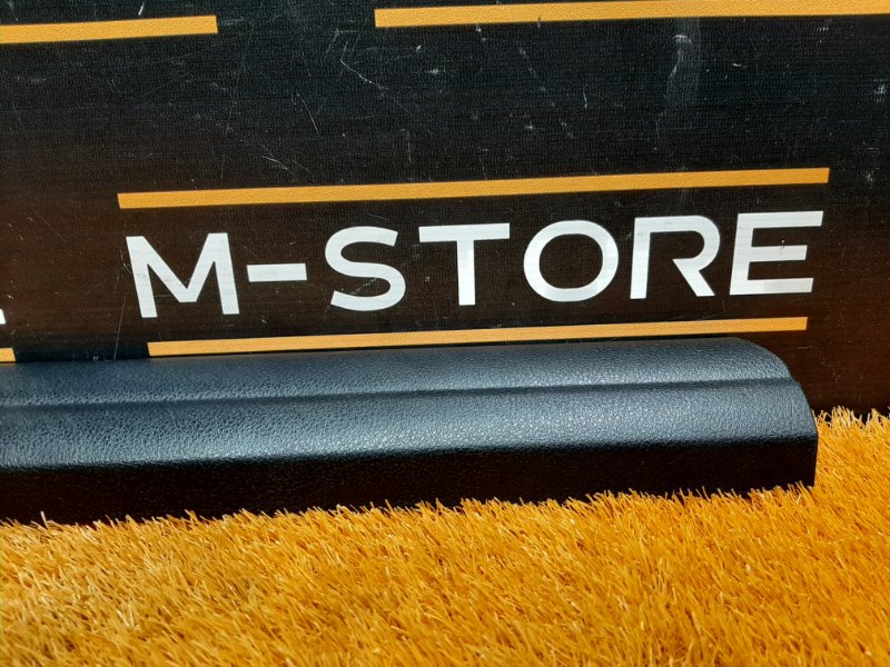 Накладка на порог салона, 350 рублей, Красноярск