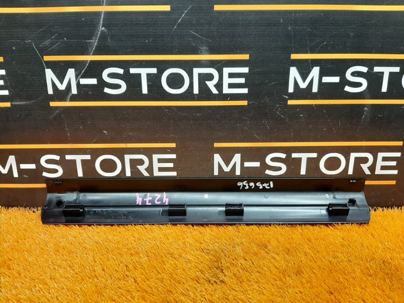 Накладка на порог салона, 350 рублей, Красноярск