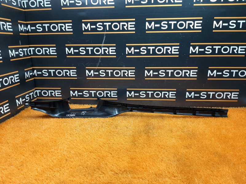 Накладка на порог салона, 200 рублей, Красноярск