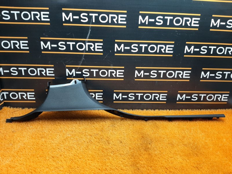 Накладка на порог салона, 270 рублей, Красноярск