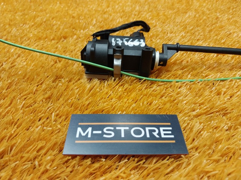 Замок лючка бензобака, 440 рублей, Красноярск