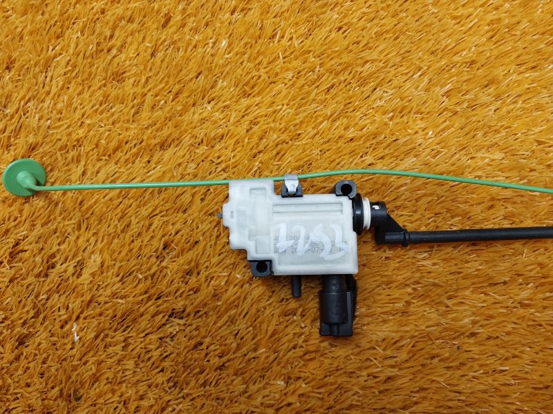 Замок лючка бензобака, 440 рублей, Красноярск