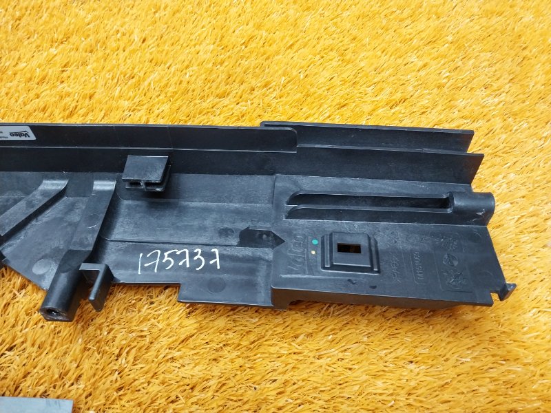 Кронштейн радиатора, 900 рублей, Красноярск