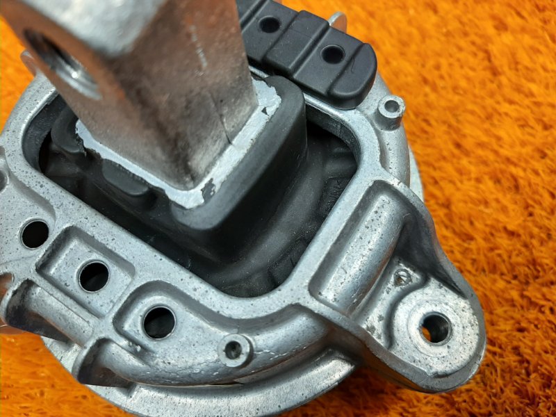 подушка двигателя, 1880 рублей, Красноярск