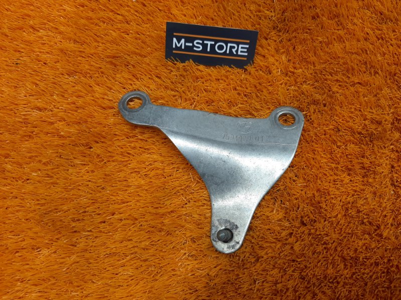 кронштейн глушителя, 300 рублей, Красноярск