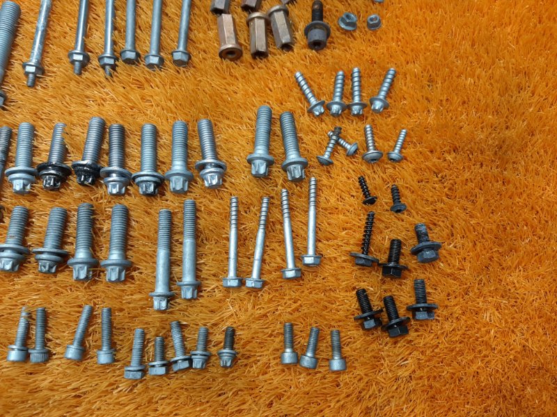 Болты и гайки ДВС, 870 рублей, Красноярск