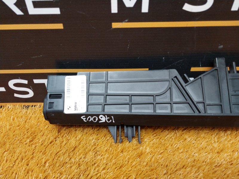 Кронштейн радиатора, 900 рублей, Красноярск