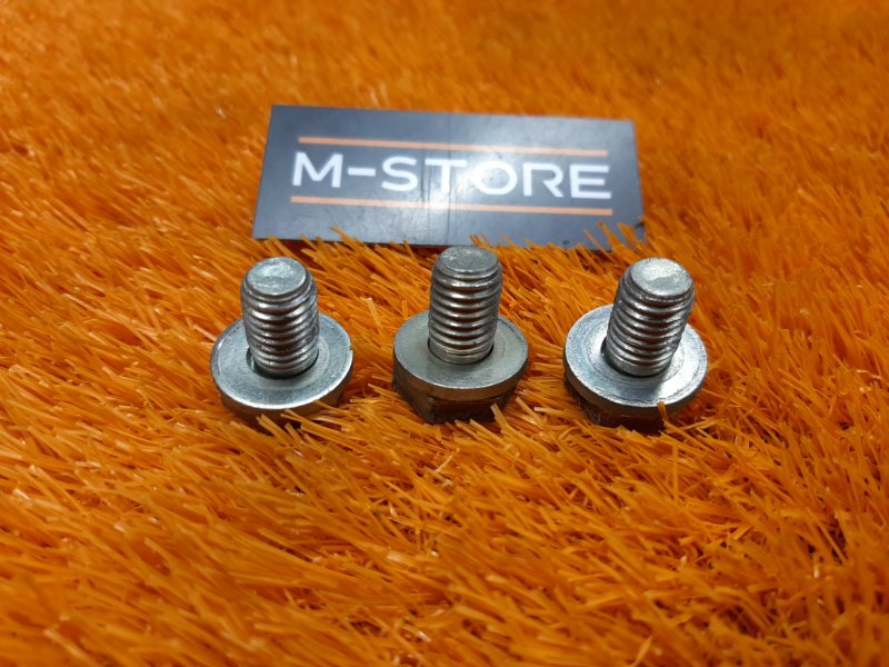 болт гидротрансформатора, 300 рублей, Красноярск