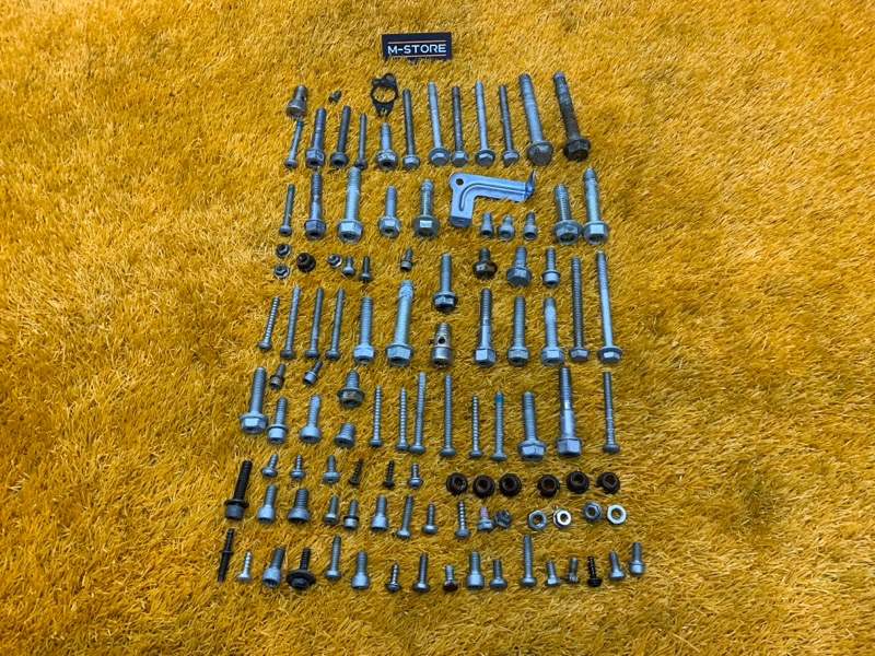 Болты и гайки ДВС, 810 рублей, Красноярск