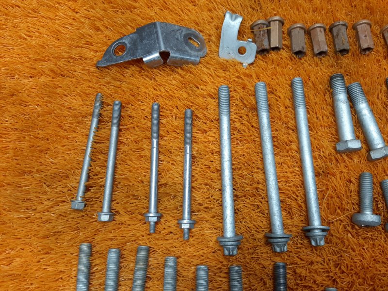 Болты и гайки ДВС, 750 рублей, Красноярск