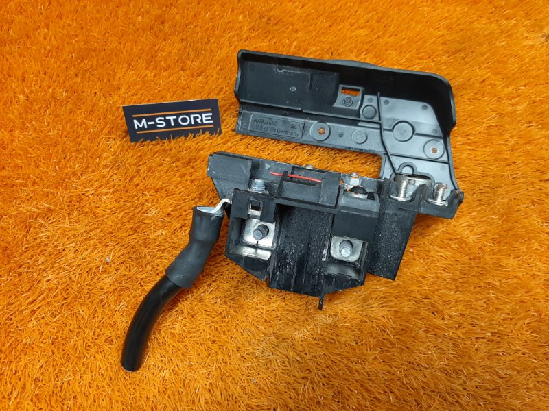 Клемма аккумулятора плюс, 1000 рублей, Красноярск