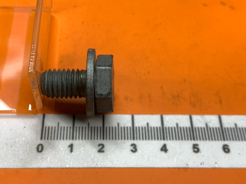 болт гидротрансформатора, 380 рублей, Красноярск