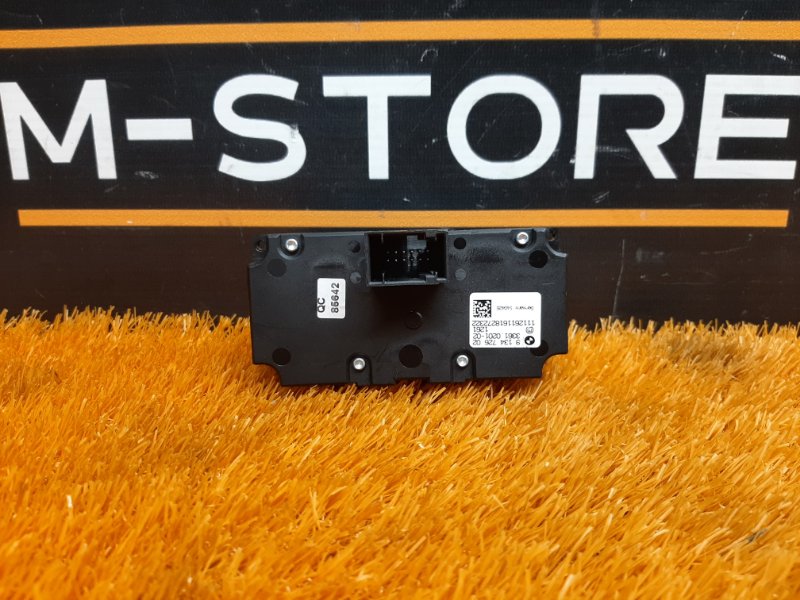 Переключатель света фар, 1000 рублей, Красноярск