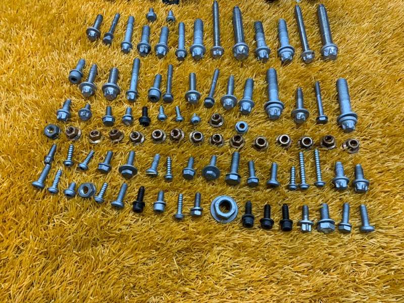 Болты и гайки ДВС, 870 рублей, Красноярск