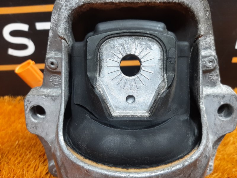 подушка двигателя, 2960 рублей, Красноярск