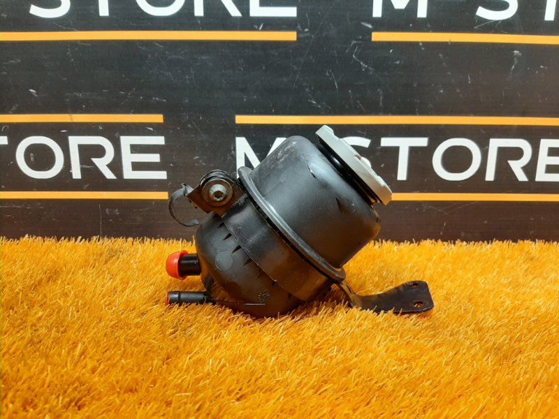 бачок гидроусилителя, 500 рублей, Красноярск