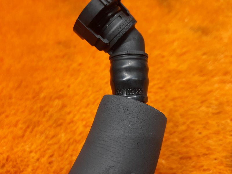 Патрубок картерных газов, 500 рублей, Красноярск