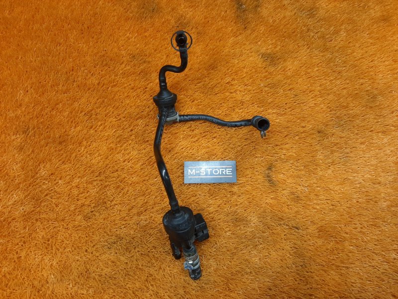 Клапан вентиляции топливного бака, 670 рублей, Красноярск