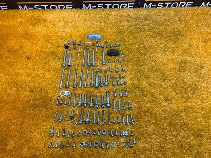 Болты и гайки ДВС, 810 рублей, Красноярск