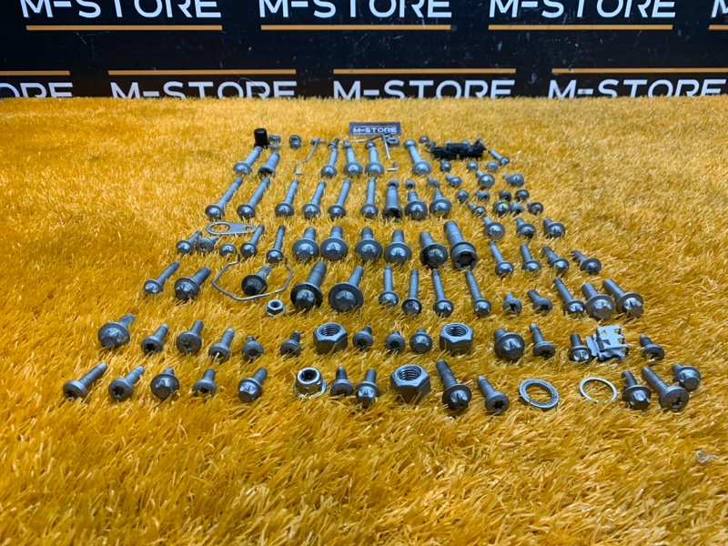 Болты и гайки ДВС, 810 рублей, Красноярск