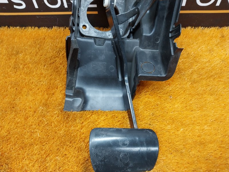 педаль тормоза, 350 рублей, Красноярск