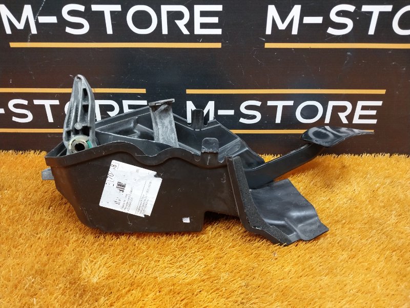 педаль тормоза, 350 рублей, Красноярск