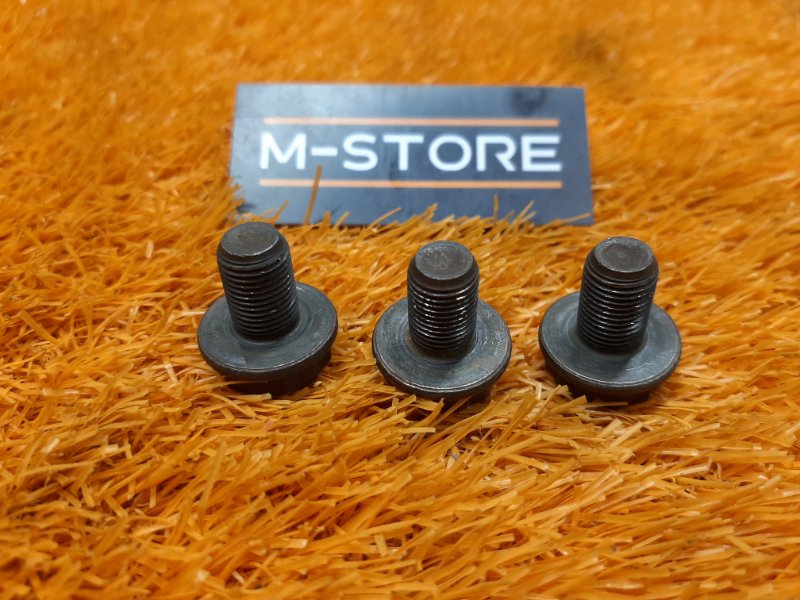 болт гидротрансформатора, 300 рублей, Красноярск