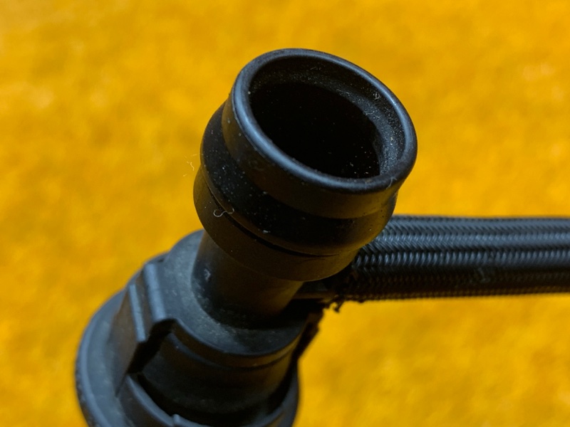 Патрубок картерных газов, 1000 рублей, Красноярск