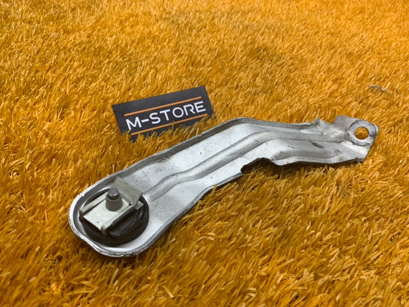 кронштейн, 300 рублей, Красноярск