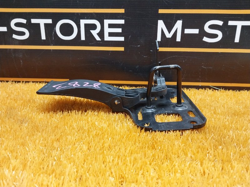 замок капота, 500 рублей, Красноярск