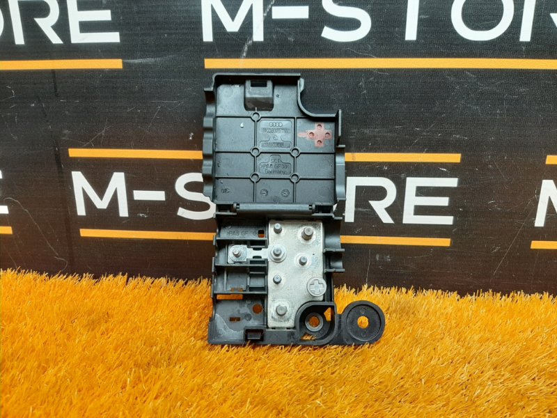 Клемма аккумулятора плюс, 500 рублей, Красноярск