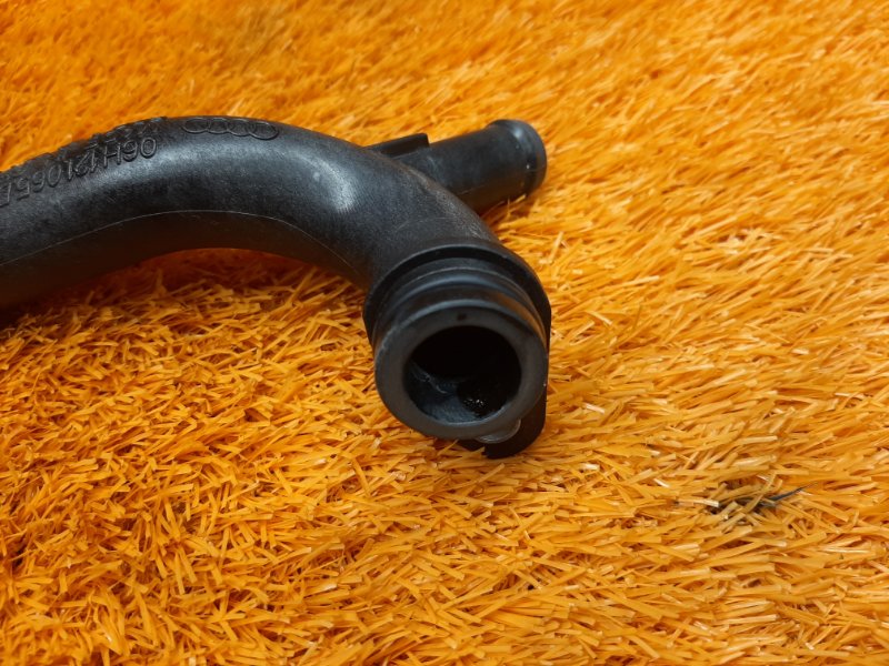 Патрубок системы охлаждения, 500 рублей, Красноярск