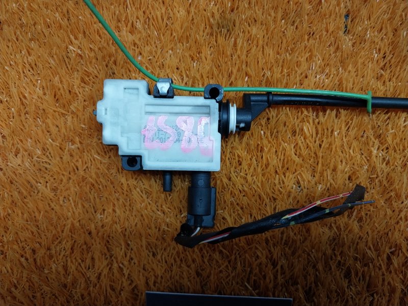 Замок лючка бензобака, 480 рублей, Красноярск