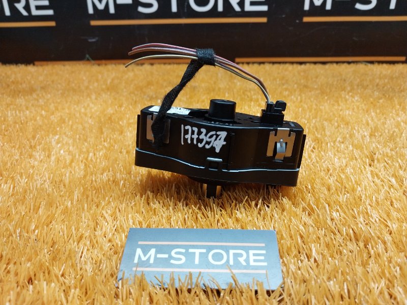 Переключатель света фар, 500 рублей, Красноярск