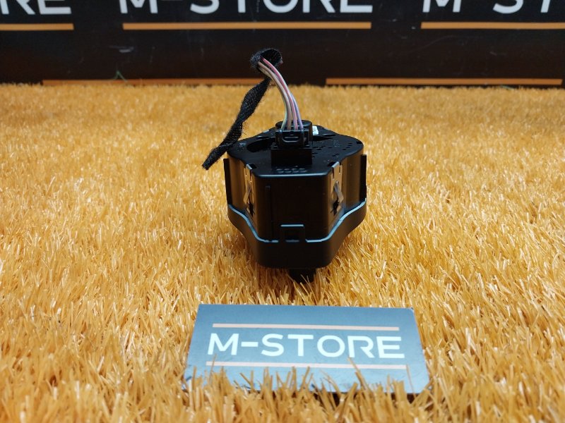 Переключатель света фар, 500 рублей, Красноярск