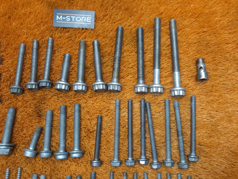 Болты и гайки ДВС, 810 рублей, Красноярск