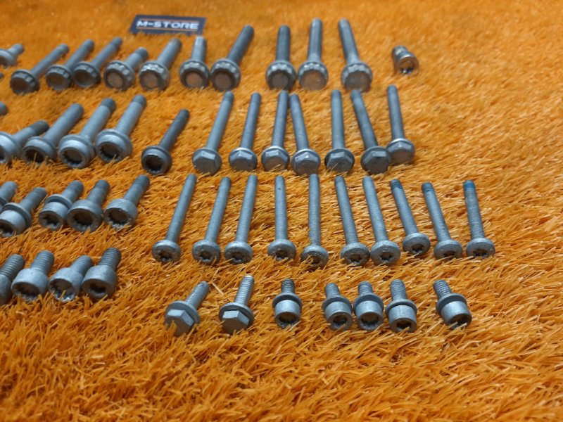 Болты и гайки ДВС, 810 рублей, Красноярск